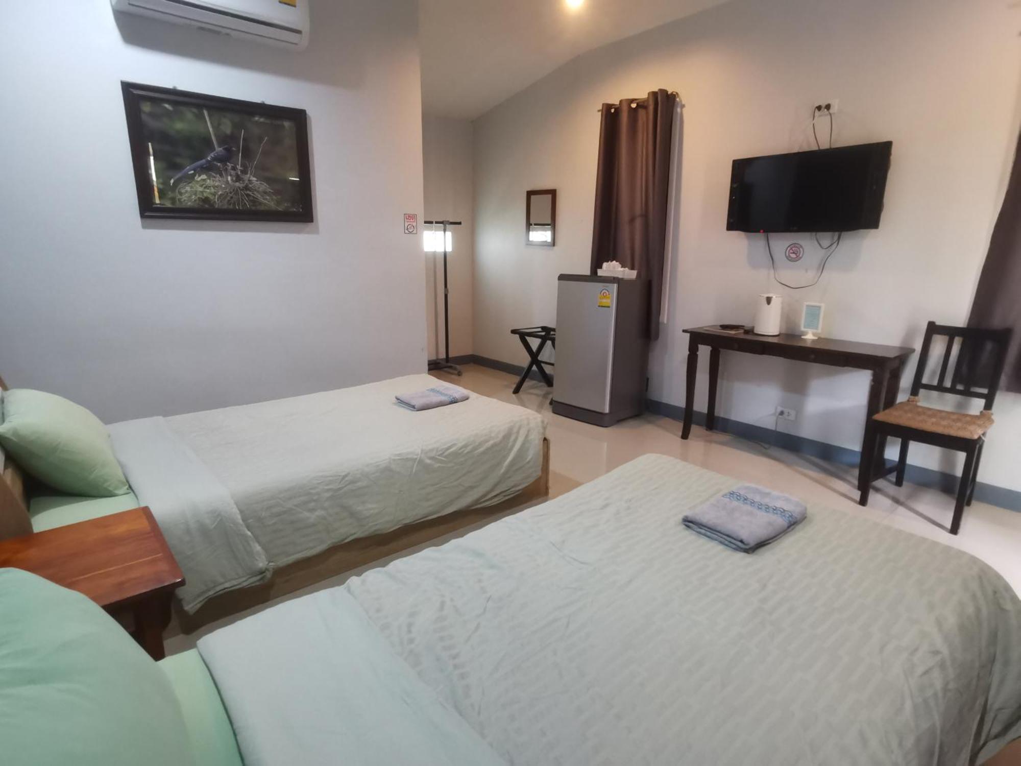 Numhom Resort Ban Nong Chum Saeng Exteriör bild