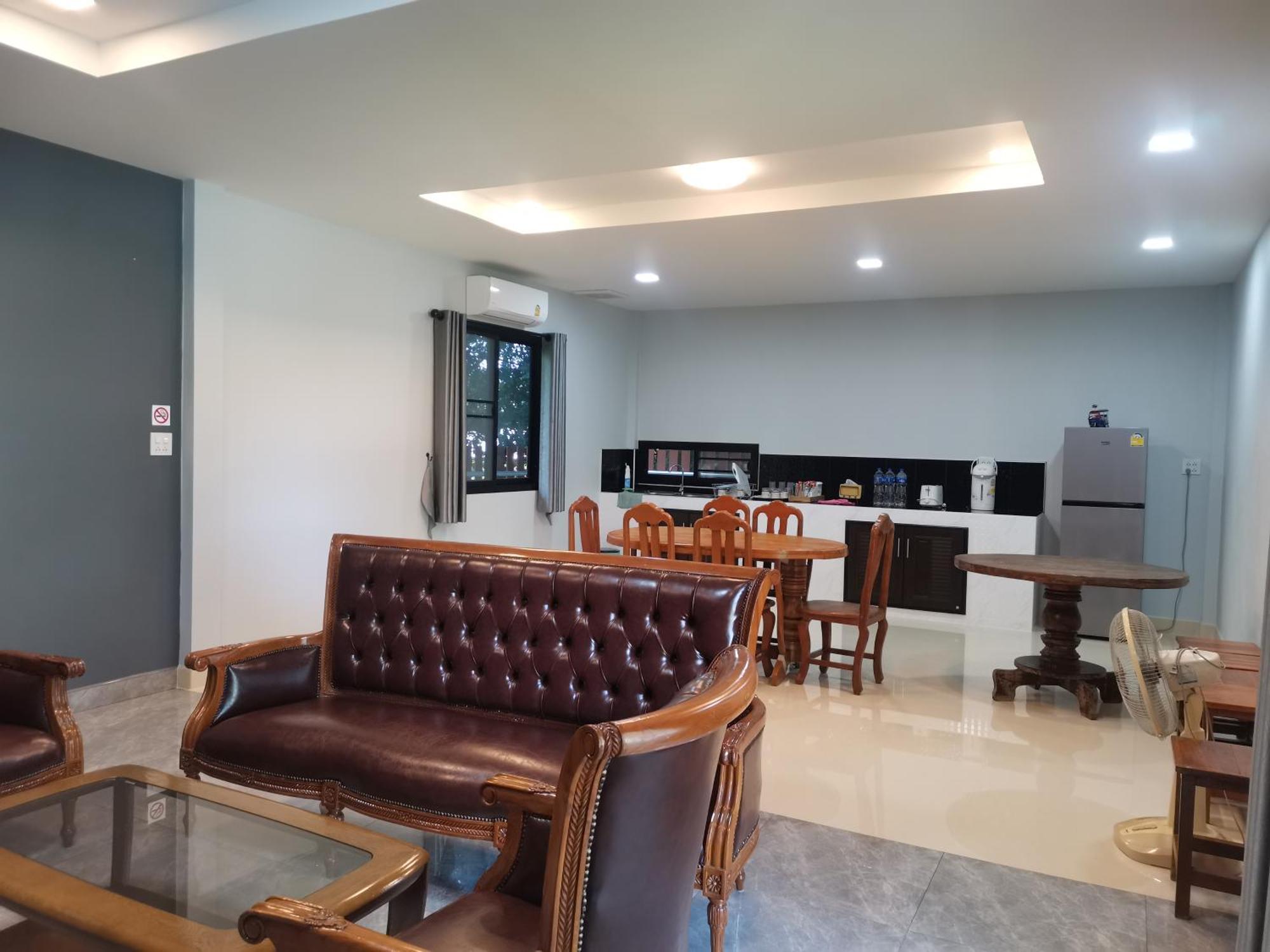 Numhom Resort Ban Nong Chum Saeng Exteriör bild