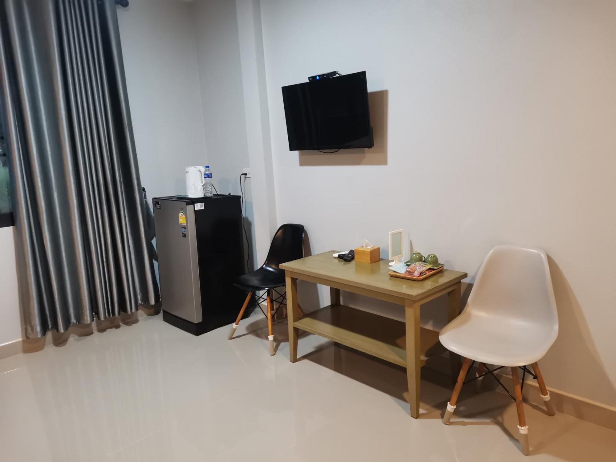 Numhom Resort Ban Nong Chum Saeng Exteriör bild