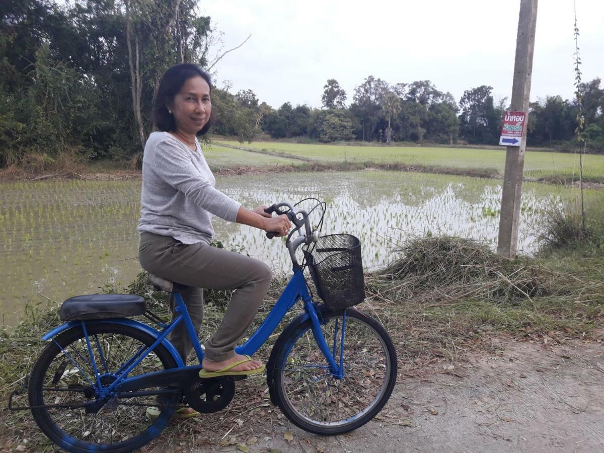Numhom Resort Ban Nong Chum Saeng Exteriör bild